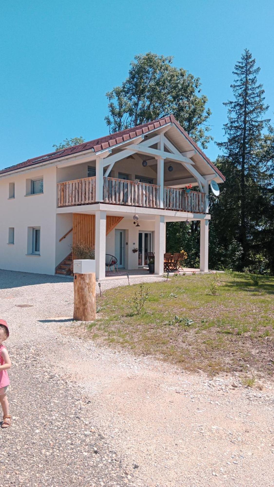 Gite Des Roches La Chaux-du-Dombief Zewnętrze zdjęcie